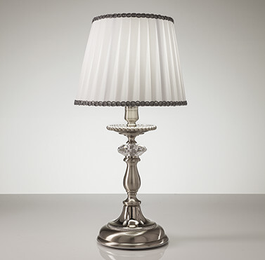 vola lampada da tavolo